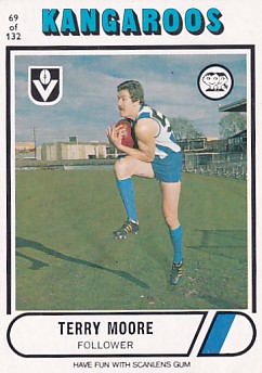 1976 VFL Scanlens (69) Terry MOORE North Melbourne